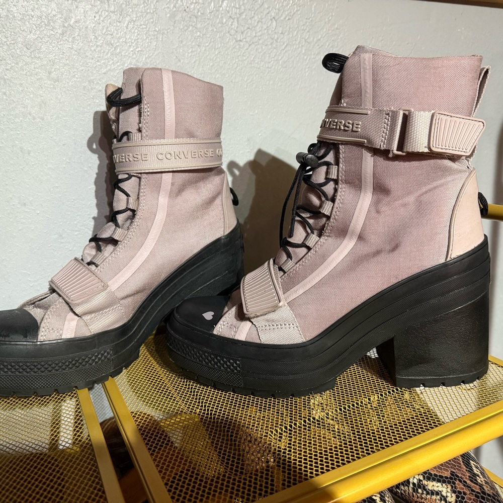 ULTRA Rare Lavender purple converse GR82 combat boots size 8